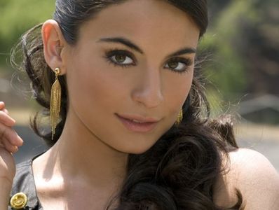Maura