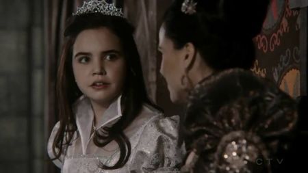 Bailee Madison-Young Snow White