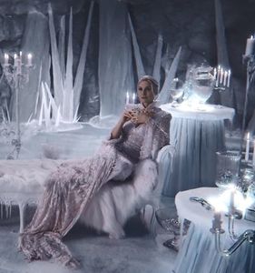 Elizabeth Mitchell-Snow Queen Sarah Fisher Ingrid