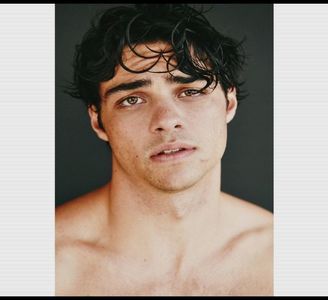 ༄nɇᶥfɇłɨƀȺŧȺ♡ ─ ❞Nuu.❞ Murmură cu ochii închiși. ❞Îmi plac dramele lor de familie. Stai jos; că începe scandalul sigur între Connor, Anna și Chris. Nici Rick cu FP nu sunt departe de a se lua la pumni. Iar tatăl Nessei îi omoară pe Oliver și Elias din priviri.❞ =))))))
