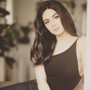 Emeraude Toubia (37)