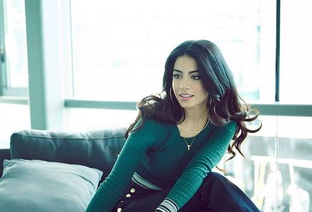 Emeraude Toubia (39)