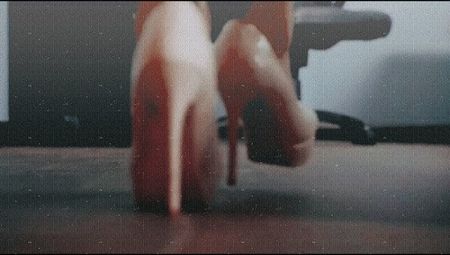 All ṛẹṣp̣ẹc̣ṭ to those who break their neck to keep their hoes in check