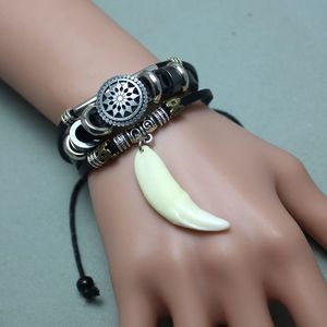 Black Tang Bracelet with Real Woolf Fang_165 de lei