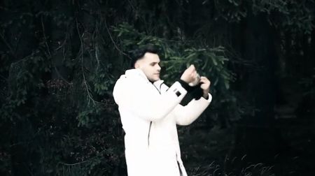 bandicam 2019-12-16 19-03-48-095