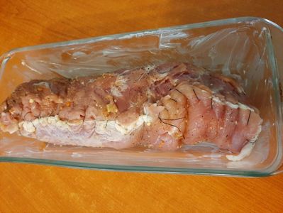 Mușchiuleț de porc cu umplutură de ou și cașcaval  - 2