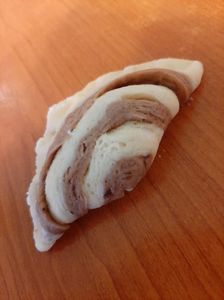 Scoici untoase cu cacao-vanilie și umplutură de brânză dulce  -3