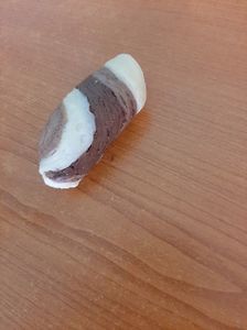 Biscuiți tricolor cu umplutură de nuca  - 5