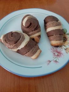 Biscuiți tricolor cu umplutură de nuca  - 6