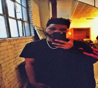 【Chaotic】- ⚘ The Weeknd ⚘; couldn&#039;t find him shirtless, sorry!!!&gt;&lt;
