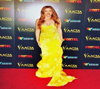 【modernfamilyf】- ⚘ Isla Fisher ⚘