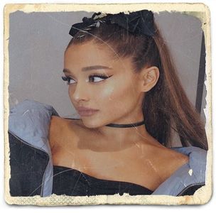 Dmne atât de paranoică să fie... În locul lui aș fugi.... Dar nu înțeleg dc tot nu mă scoate, cl; poate rămâne în picioare faptul că mă place =))))). Aș muri... Diana stai că tre să fac o baie asap ca nu mai suport....
