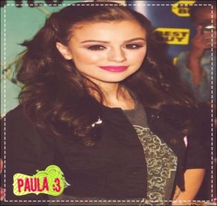 fac misto colegii mei in bucatarie de mine ma duc sa vad ce se intampla :) =))))