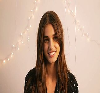 BĂ DĂ-O-N PEȘTI, ACUM CHIAR NU MĂ MAI CREDE NIMENI CĂ E MUNCĂ; CINSTITĂ!!! LY ANACRAVIA să-ți dea Dumnezeu sănătate :X CF MIRUNAAAAAAA?
