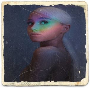 Mda nu-mi mai spune... Logic cum te poți îndoi de mine??? Offff nu ne vrea în viața ei :(((((