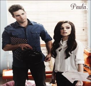 ♡.→ ca tot e iubareala pe aici, imi e dor de Jamie ( ; ; ) =)))))))))) plang mai stii cand -cl; a fost cher in big time rush si nu puteam sa ma uit ca nu intelegeam nimic din ce spuneau si asteptam dublarea la televizor =)))))))))
