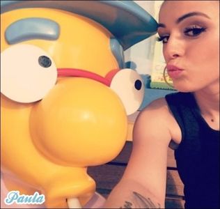 ♡.→ sincer nu stiu de ce era in halul ala vopsita =)))))) da sa stii ca a sunat foarte artistic -cl; unde e diriga sa ma aprecieze... -Mirrunik ; e foarte frumos are un par asa stufos :( :( ma intreb daca era dublat sau erau subtritari si eram proaste sa intelegem ce se intampla=)))
