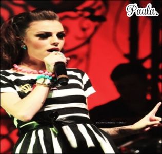 ♡.→ ma intristez si eu acum ca nu am putut sa-i vad la festival... ce om de cultura esti <3 #amica -; pune mana la gura mr. gentleman, de asta te-a lasat amica mea..
