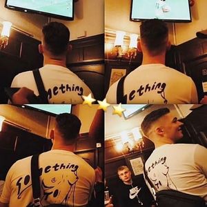 Crezi că un gentleman ar avea un tricou așa ? #Cher. Tu ai zis-o, scumpo ;) #Lily,