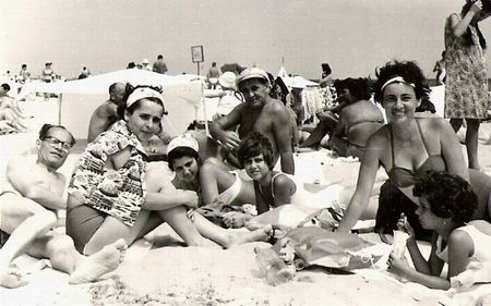 1965.08 MANGALIA, CU FAM. GAIUS TANASE SI SORESCU