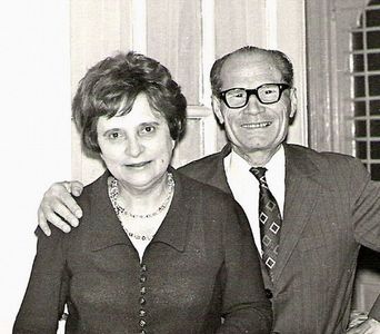1975.05.01 BUC., ELENA SI CONSTANTIN ZAINESCU, PARINTII MEI