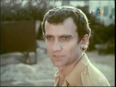 E Atat De Aproape Fericirea