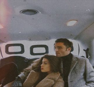Mai am să pun poze cu mine și să mă kiss singură :):)DACĂ-L VISEZ ȘI P-ĂSTA LA cl.; NOAPTE E VINA TAAAAAA
