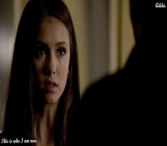 》#În timpul în care acesta se afla în baie, Amelie scosese telefonul mobil și-i scrie un mesaj lui +; Damon, zâmbind larg. &quot;I miss you. Când vii, te odihnești și mergem să vedem un film?;;)&quot; #Trimite mesajul apoi, auzindu-l, îi sare telefonul din mână și-i rămâne pe canapea. Îl privește
