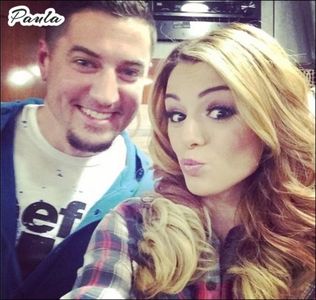 ♡.→ oki fetele ne vedem mai tarziu, cu paula in comitet sau nu ;) =))))))