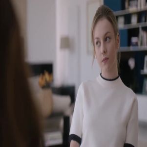 ― Se uită la cei doi băieți pe rând și încuviințează din cap. „Life sucks sometimes, guys.”; Nu apucă să mai adauge nimic pentru că Alessandra își face apariția, iar modul deplorabil în care arăta, fiind prima oară când o vedea astfel pe Alessa. „Oh shit, here comes another one.”
