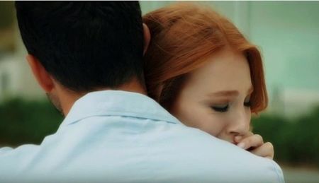 Defne ve Omer
