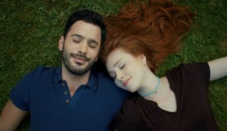 Defne ve Omer
