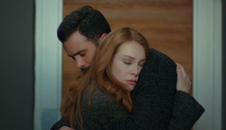 Defne ve Omer