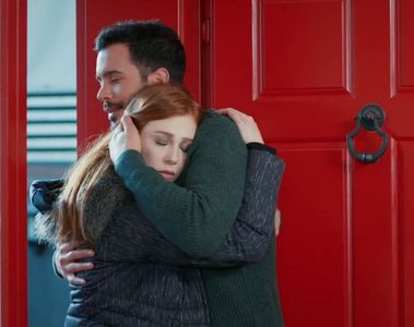 Defne ve Omer