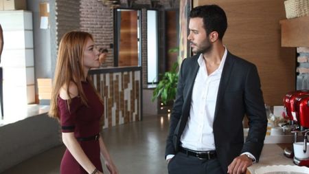 Defne ve Omer
