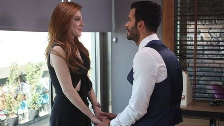 Defne ve Omer