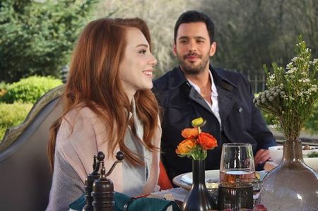 Defne ve Omer
