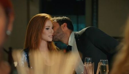 Defne ve Omer