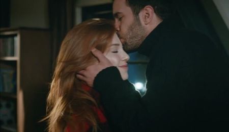 Defne ve Omer