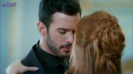 Defne ve Omer