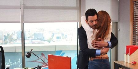 Defne ve Omer
