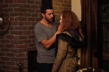 Defne ve Omer