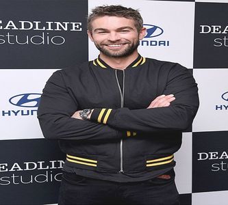 Primul lucru pe care îl face William când ajunge pe platou, e să dea buzna în cabina colegei; lui, Reyna. &quot;Credeam că venim împreună, n-ai mai dat niciun semn!&quot; Se așează pe canapeaua din cabină, făcându-se comod.
