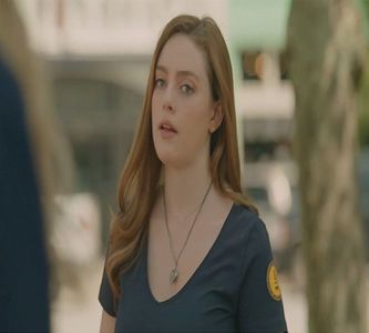 Erin ia o expresie facială de copil inocent în momentul în care fratele său vede cuiul lipsă.; &quot;Jordan, sincer, abia acum îți pui întrebarea asta..?&quot; îl întreabă arcuindu-și sprânceana.
