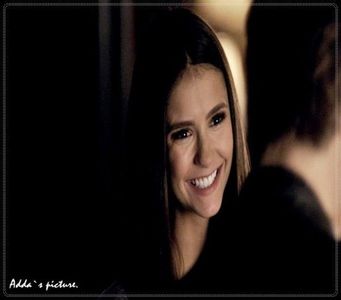 》#Pe măsură ce Damon dezvolta ideea sa, Amelie își lărgește zâmbetul de pe chip. Oftează scurt +; păstrându-și același zâmbet și-și duce o mână pe obrazul lui, uitând de ideea nătângă avută în cap. &quot;You never cease to amaze me. Mulțumesc pentru tot ce faci, Damon. Nimic nu m-ar face mai feric
