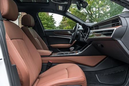 2019-2020-audi-a6-front-seats-carbuzz-551187-1600