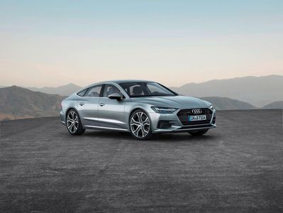 2018-2020-audi-a7-sportback-front-angle-view-carbuzz-448625-1600