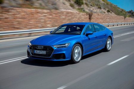 2018-2020-audi-a7-sportback-front-view-driving-carbuzz-448574-1600