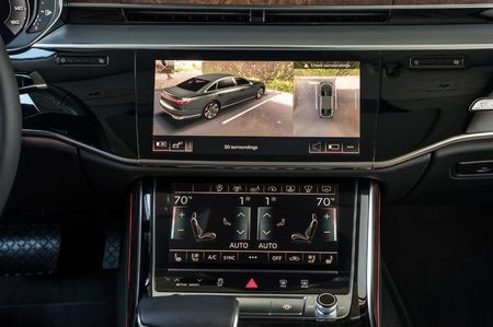 2019-2020-audi-a8-backup-camera-screen-carbuzz-683002-1600