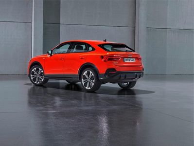 2020-audi-q3-sportback-rear-angle-view-carbuzz-610046-1600